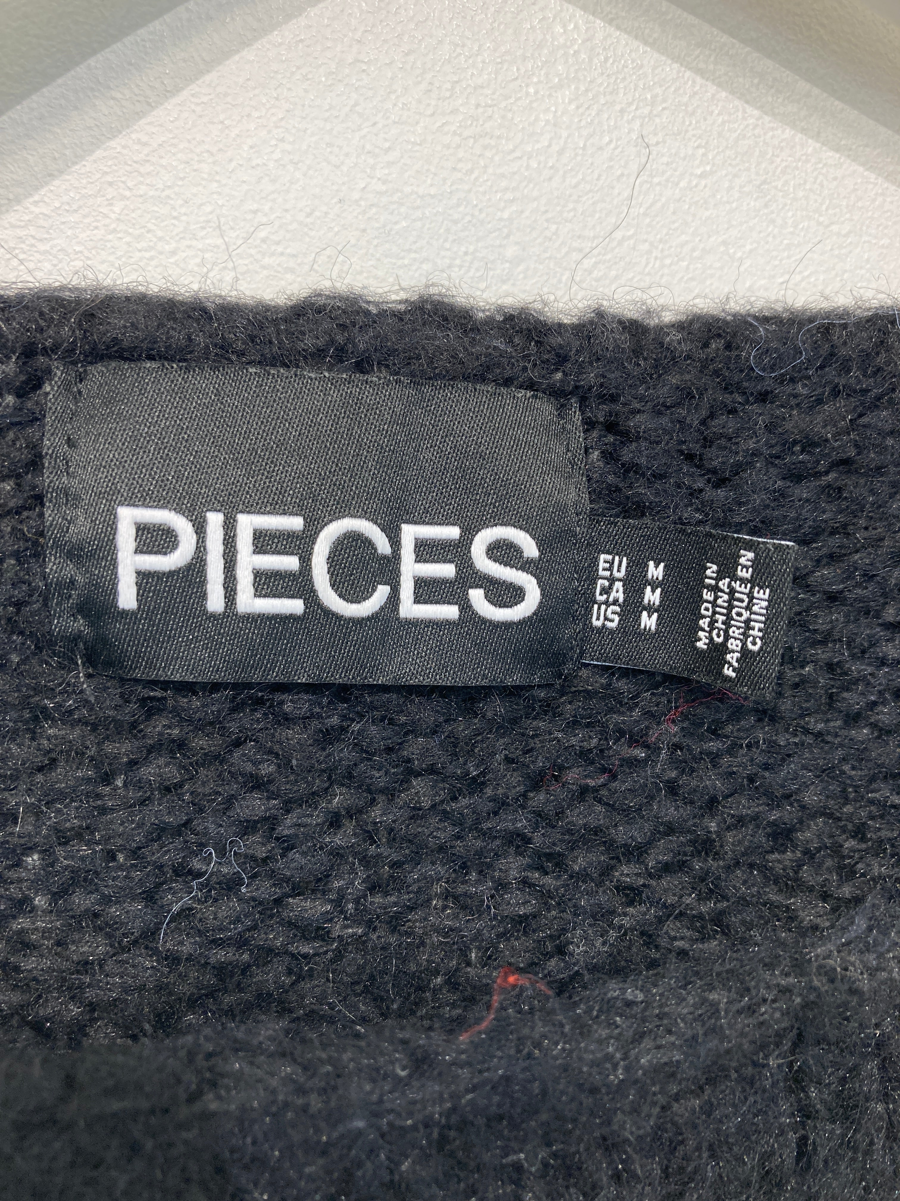 Pieces Strik